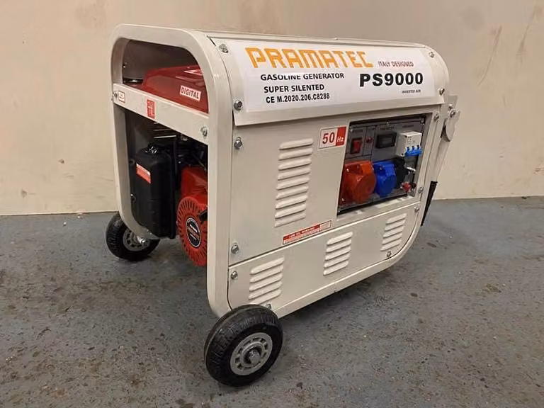 Generatore a benzina - 2,3 kW - Serbatoio da 15 litri - Design elegante - Ideale per campeggio e cantieri