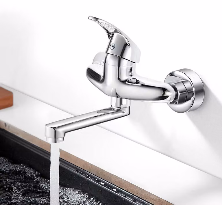 Miscelatore da cucina, montaggio a parete, rotazione a 360°, braccio girevole da 150 mm, ottone cromato, distanza tra i fori regolabile da 135 a 165 mm