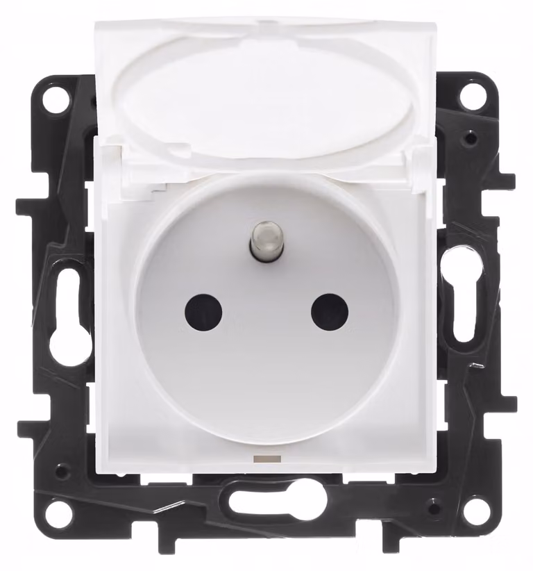 Legrand Niloe Step, presa singola, grado di protezione IP44, colore bianco