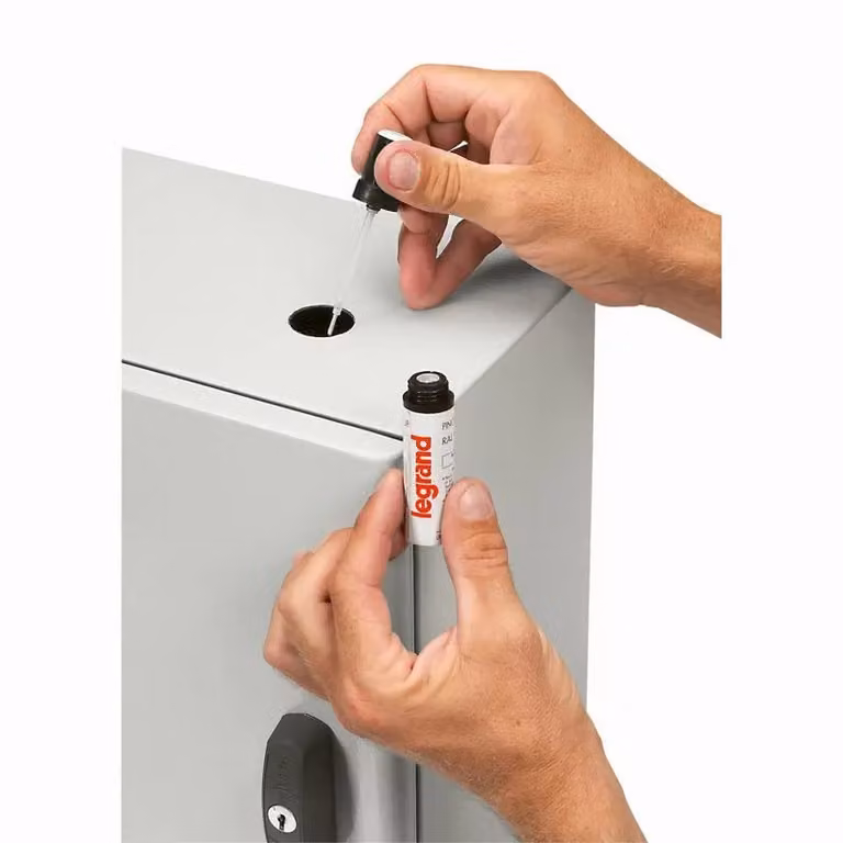 Pennello Legrand RAL 7035 036591
