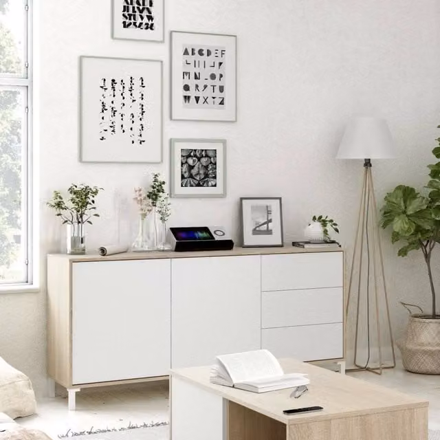 Madia moderna DMORA Ardelia con 2 ante e 3 cassetti, Buffet per soggiorno e mobile porta TV, L/P/H: 154 x 41 x 75 cm, Rovere e Bianco – 1
