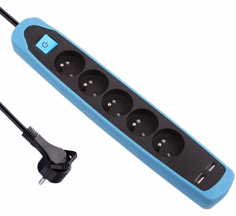 Tasca in silicone per scarpe, multipresa Electraline 35617 con 5 prese e 2 porte USB