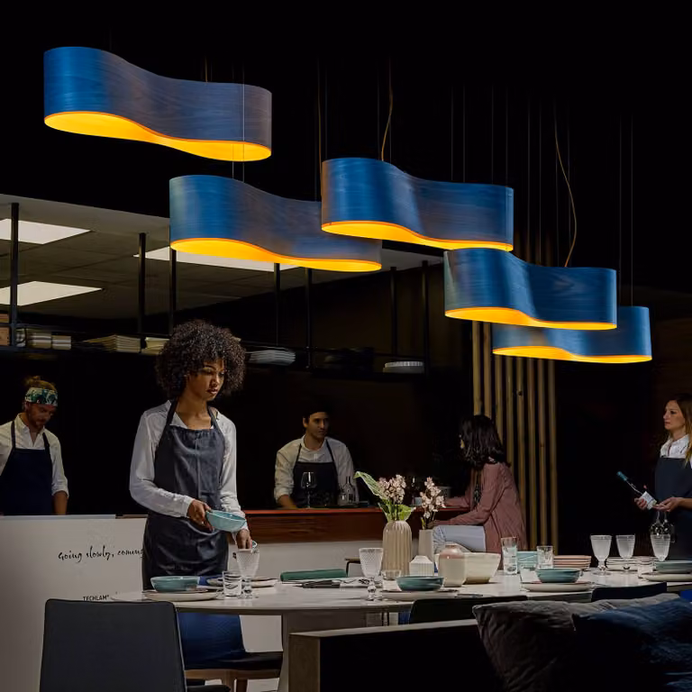 LZF LAMPS Lampada a sospensione New Wave, dimmerabile, Blu, Soggiorno / Sala da pranzo, Legno, Design, Lampada a sospensione