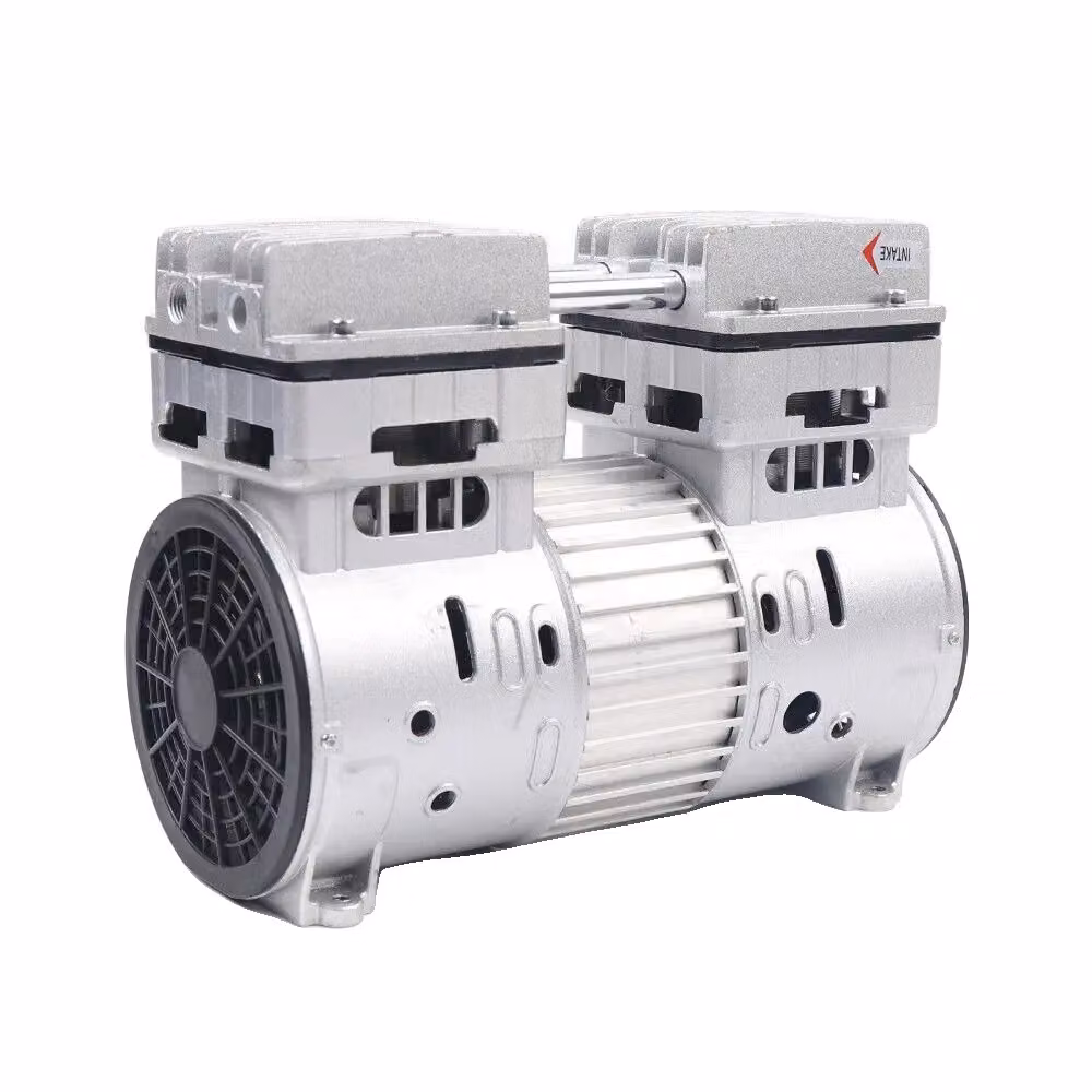 Compressore d'aria, potenza 750W, pressione 8 bar, funzionamento silenzioso, colore argento