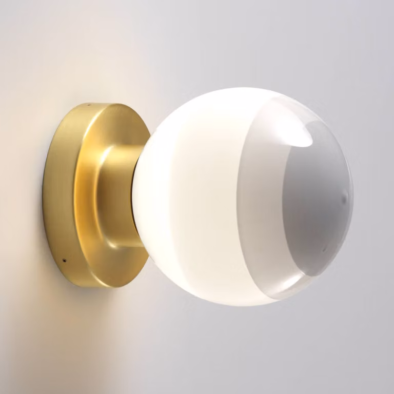 MARSET Applique da parete di design Dipping Light A2, dimmerabile, Ottone / Oro, Soggiorno / Sala da pranzo, Metallo, Design, Applique