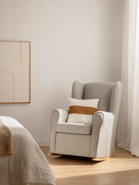 Sedia a dondolo imbottita Hilde Kenay Home grigia per bambini