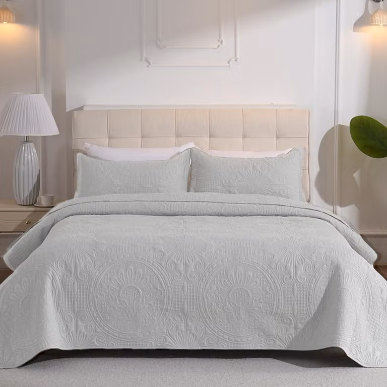 Letto da esterno con motivo di girasoli e 2 federe