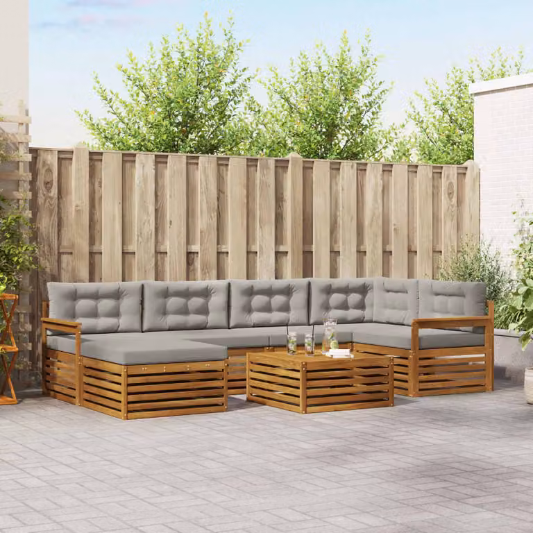 vidaXL Set di divani da esterno a L composto da 7 pezzi in legno di acacia con cuscini, tavolino e pouf, Grigio e Marrone