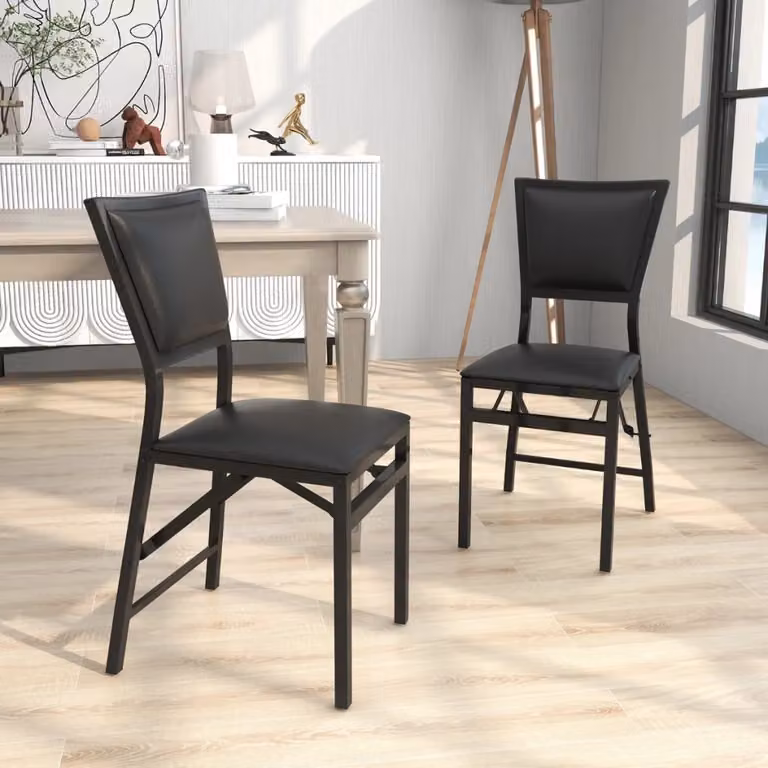 Set di 2 sedie pieghevoli da bancone Design Mania con schienale alto, imbottite in ecopelle nera e telaio in metallo