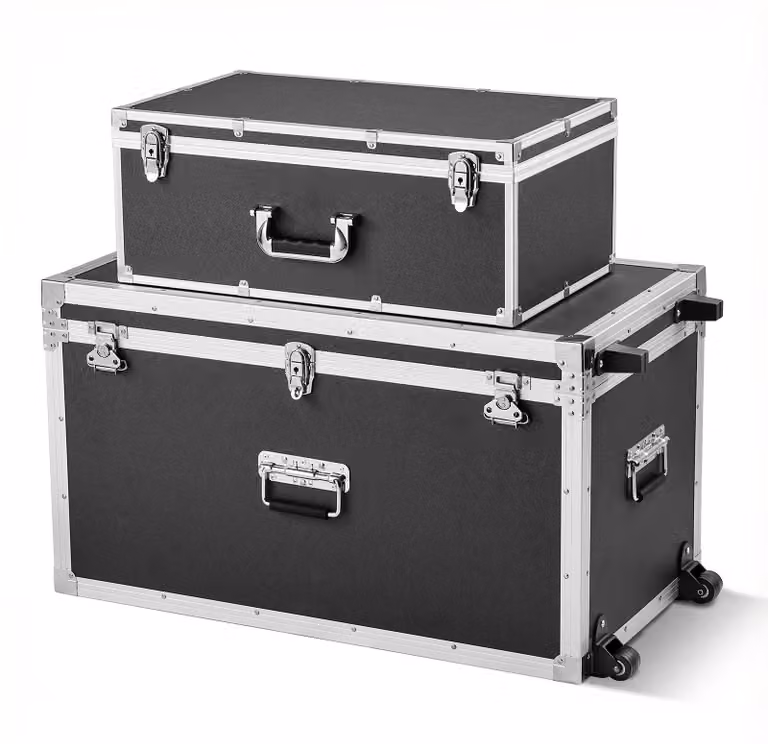 Set di 2 valigette da trasporto - Scatole di stoccaggio/contenitori da trasporto - Chiudibili a chiave - Con rotelle - 3 maniglie in metallo - Con coperchio - 81,6 x 45,2 x 46 cm - Nero
