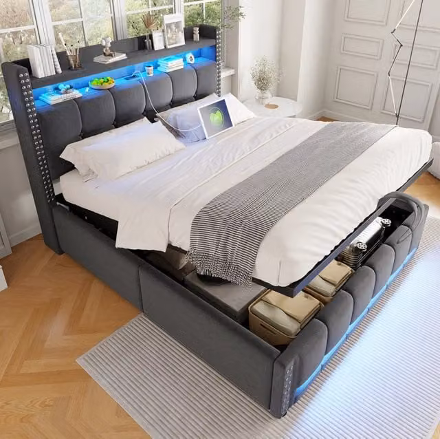 Letto imbottito 140x200 cm grigio in tessuto con LED, USB e contenitore
