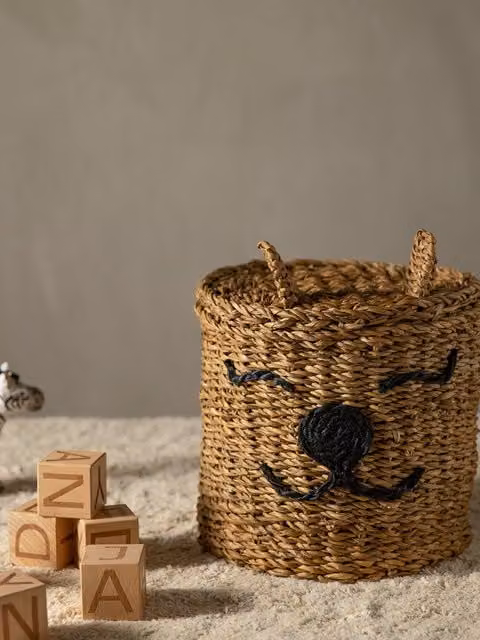 Cesto in fibra di seagrass Mikky con coperchio marrone Kenay Home