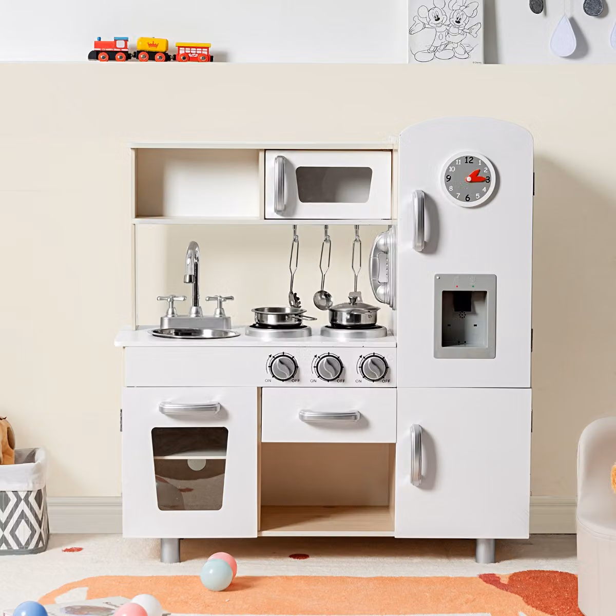 Cucinetta giocattolo in legno Costway con telefono, piano cottura, frigo e lavello rimovibile, colore bianco