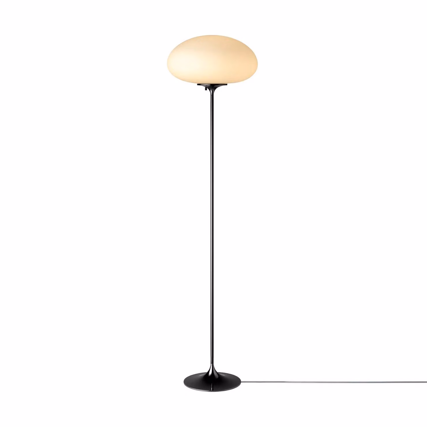 GUBI Lampada da terra Stemlite, dimmerabile, Cromo / Argento, Soggiorno / Sala da pranzo, Metallo, Design, Lampada da terra