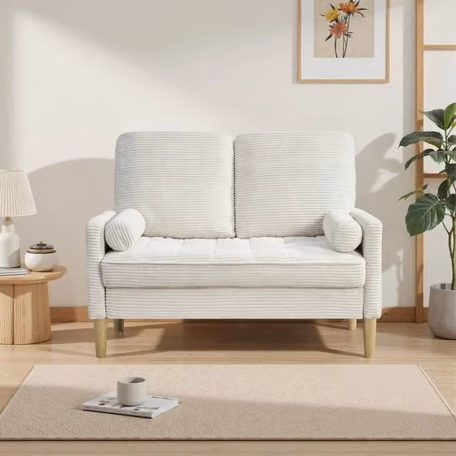 Divano 2 posti Minimal in tessuto beige e bianco con cuscini e struttura in legno massello in stile scandinavo