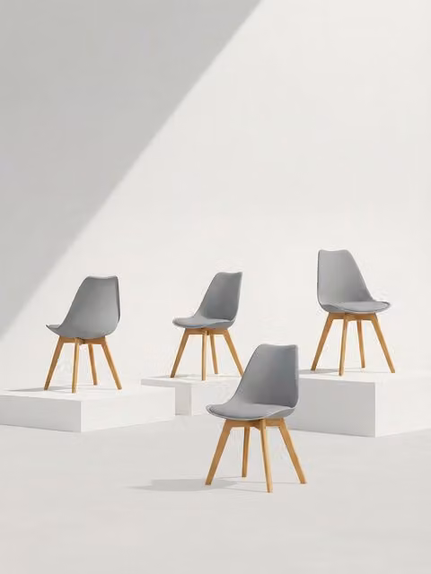 Set di 4 sedie in stile scandinavo grigie con struttura in legno di faggio Kenay Home