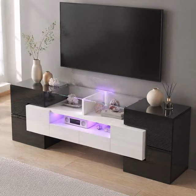 Mobile TV ULEVR 145x30x51 cm con 6 ante, 2 cassetti e LED multicolore, bianco lucido effetto cemento