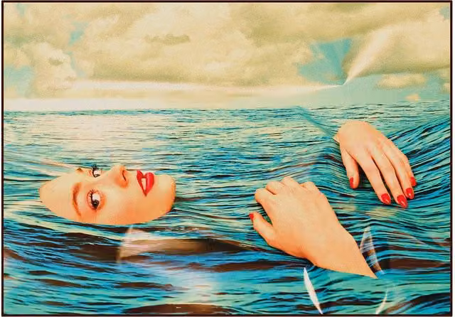 Tappeto rettangolare design Girl in the Sea di Seletti Toiletpaper colore blu L: 200 cm x P: 280 cm