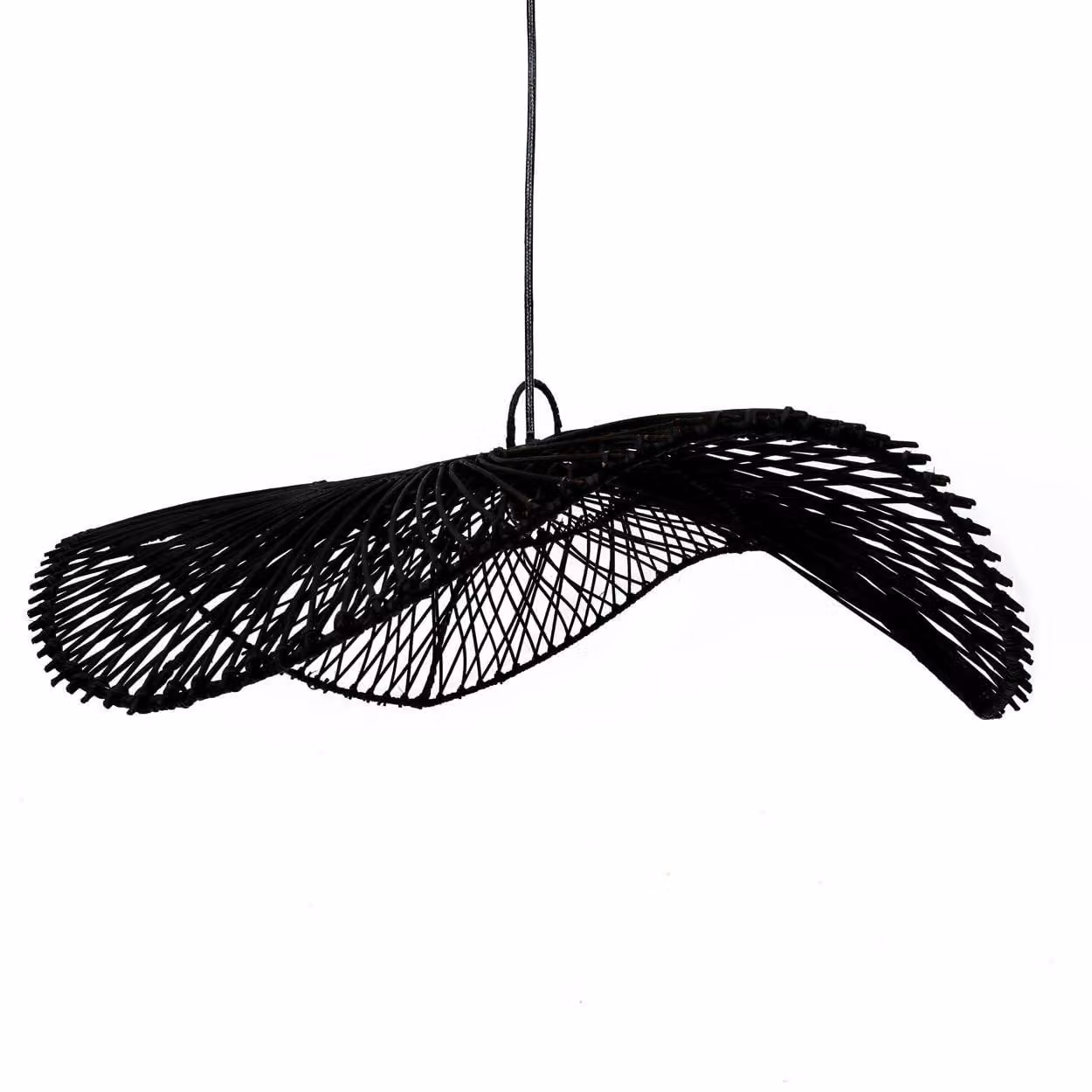 Lampada a sospensione in rattan, realizzata a mano