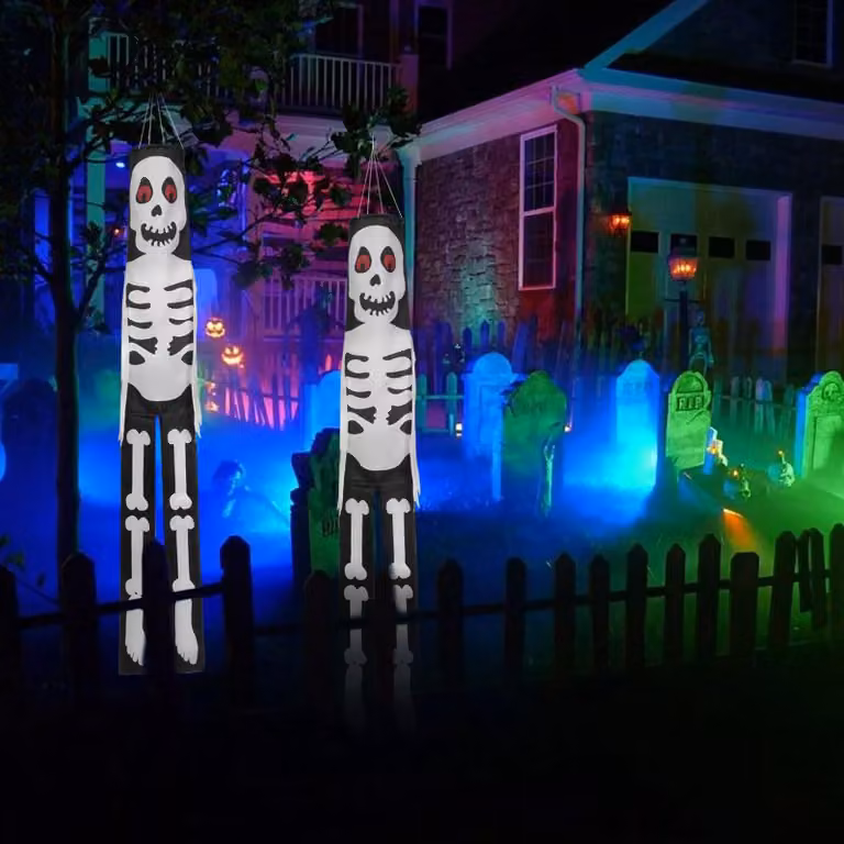 Decorazioni per Halloween: 2 fantasmi in tessuto, altezza 100 cm, ideali per il giardino