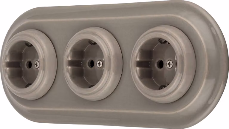 Prese a muro in porcellana, serie PR1, colore grigio-beige, con 3 prese, sistema "all-in-one"