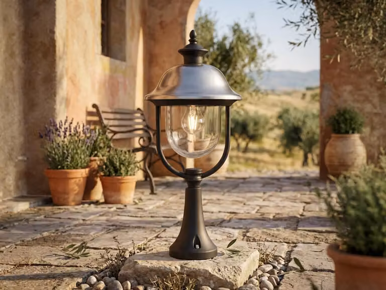 Lampada da terra a LED in stile rustico, lanterna da giardino per l'illuminazione dei vialetti, altezza 54 cm