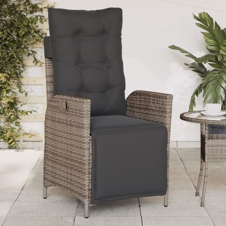 Sedia reclinabile da giardino con poggiapiedi vidaXL in rattan e metallo, colore grigio