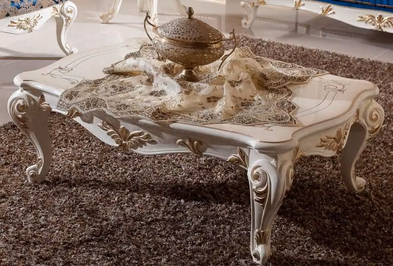 Casa Padrino tavolino barocco bianco / crema / oro - Magnifico tavolo da salotto in legno massiccio in stile barocco - Mobili da salotto in stile barocco - Mobili in stile barocco - Arredamento barocco