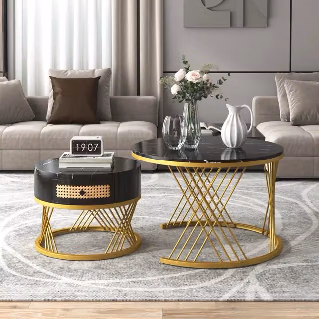Set di tavolini bassi a incastro rotondi MIVRAY con cassetto in MDF nero, piano effetto marmo e gambe in metallo dorate