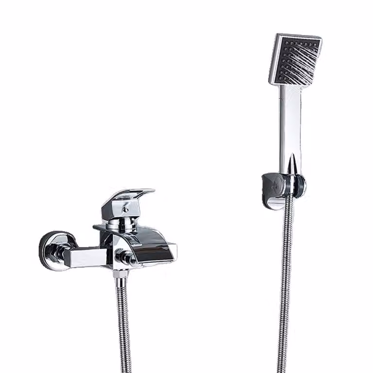 Miscelatore da parete per vasca, finitura galvanica, bocca a cascata, cromo