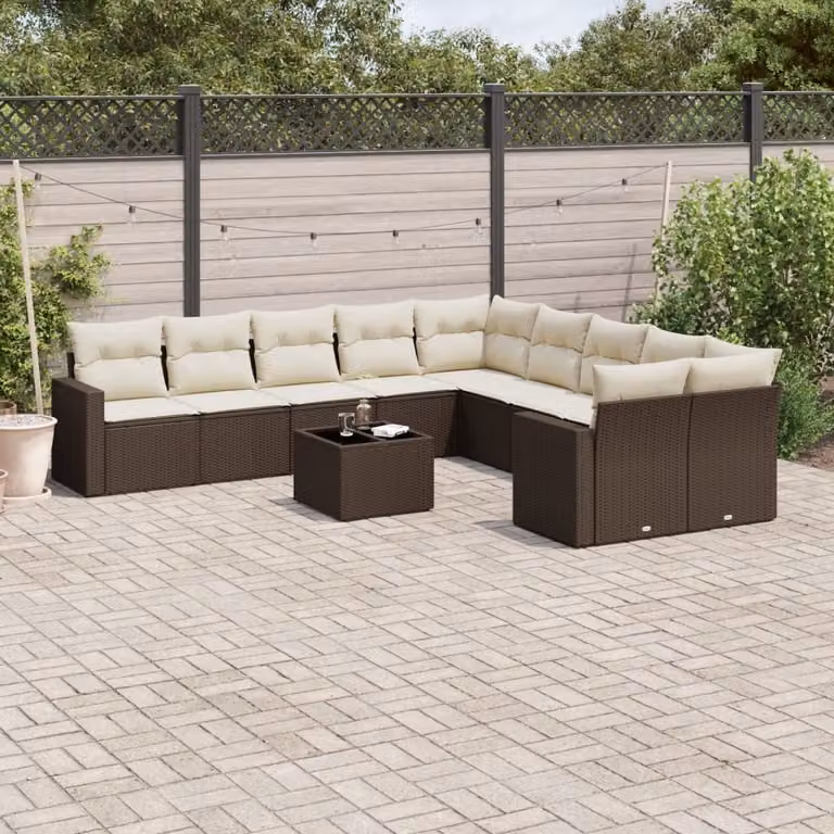 vidaXL Set Divani da Giardino 11 pz in Polyrattan Marrone con Cuscini Bianchi e Tavolino da Esterno