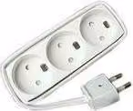 MicroConnect - Presa multipla - ingresso, alimentazione in ingresso - connessioni in uscita: 3 - 1,5 m - bianco (GRUELU3H015)