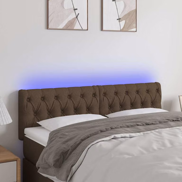 Testiera per letto vidaXL in tessuto marrone scuro con illuminazione LED e porta USB, L: 144 cm, P: 7 cm, H: 78-88 cm