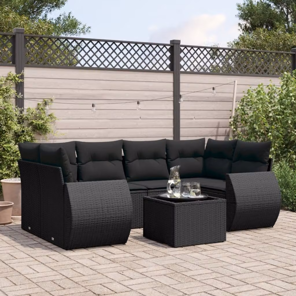 Set Divani da Giardino a L vidaXL in Polyrattan Nero con 7 Cuscini e Tavolino – 1