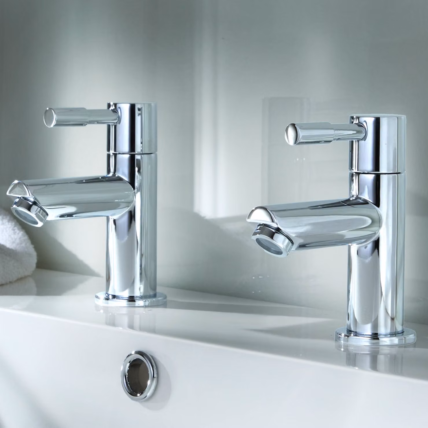 Coppia di Rubinetti Moderni per Lavabo - Cromato - Como