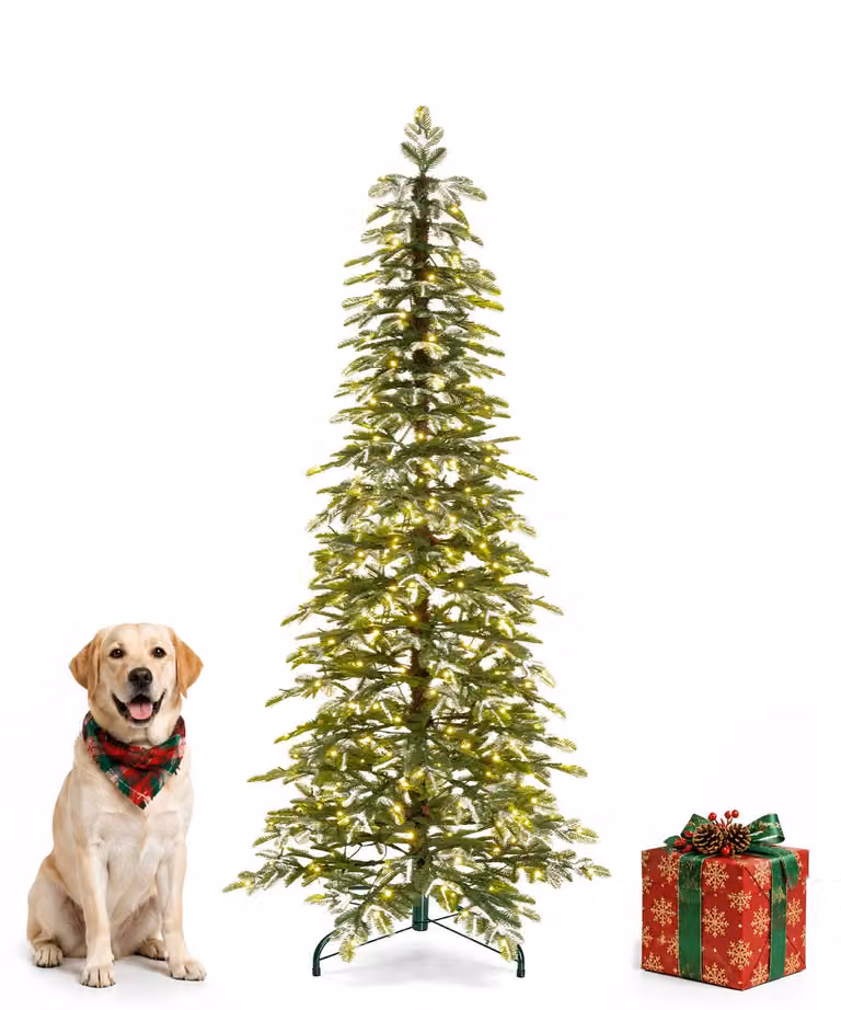 Albero di Natale artificiale con luci a LED, effetto neve e rami in PE; festoso abete artificiale per la decorazione natalizia degli ambienti domestic