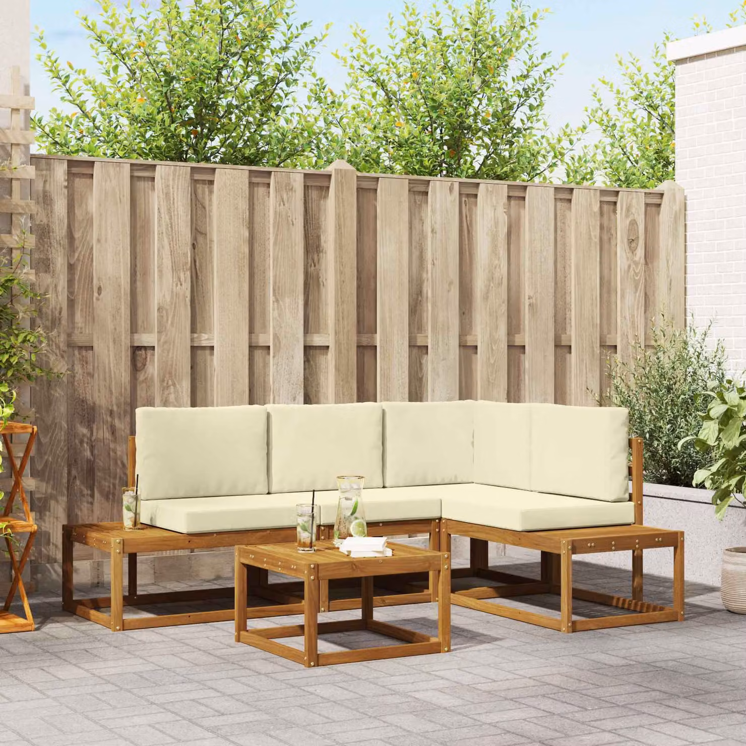 Set di divani da esterno vidaXL a forma di L in legno di acacia con cuscini, beige, bianco e marrone