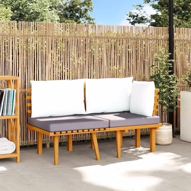 Set di Divani da Giardino a L DESIGN IN in Legno Massello di Acacia con Cuscini Bianchi e Grigi – 1