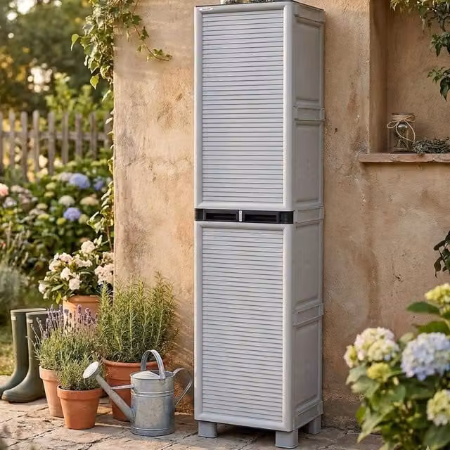 Armadio multiuso da esterno Allain DMORA in polipropilene con 1 anta e 3 ripiani, Grigio chiaro, L: 50 cm, P: 39 cm, H: 172 cm