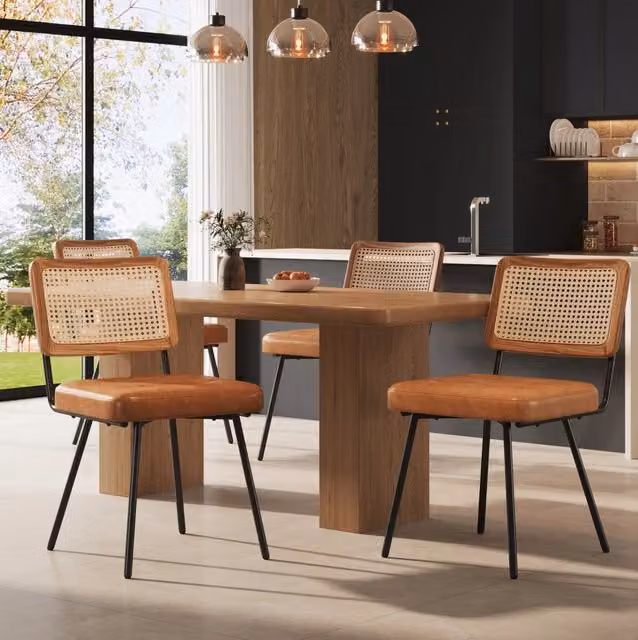 Set di 4 Sedie da Pranzo in PU e PE-Rattan con Struttura in Metallo e Piedini Regolabili, Design Ergonomico 61x46x79 cm