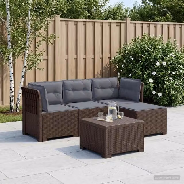 Divano da giardino 4 posti con cuscini aspetto rattan PP 3443949