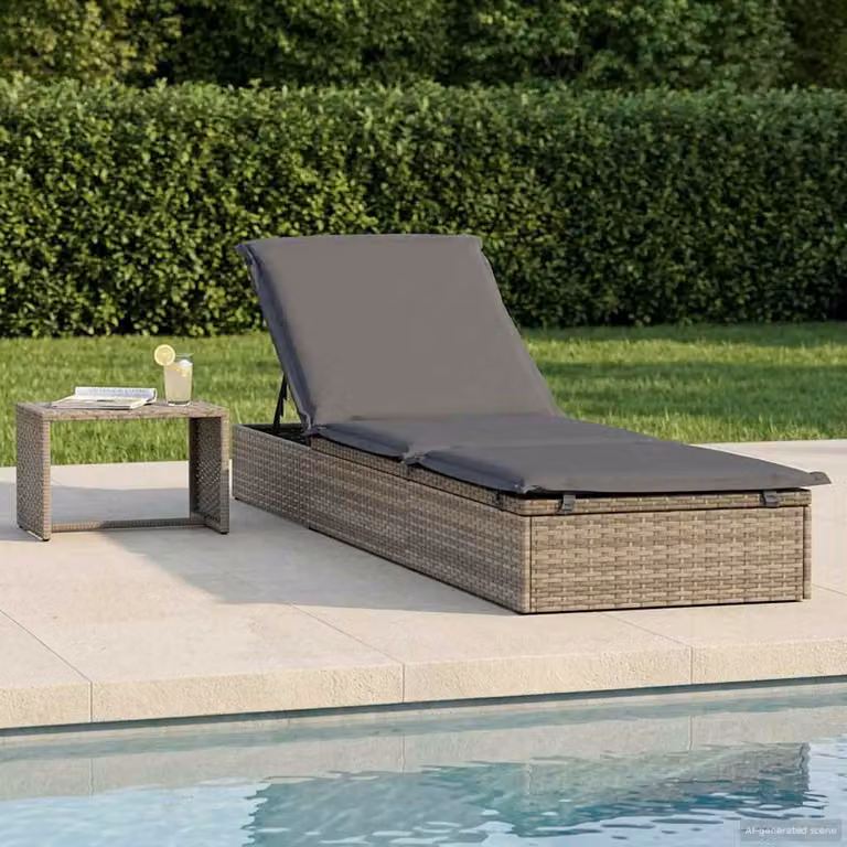 vidaXL Lettino Prendisole con Tavolino in Polyrattan Grigio e Poggiatesta Regolabile