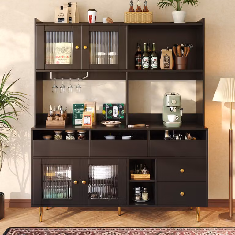Mobile alto Sweiko per la sala da pranzo (145 x 39 x 171 cm) con ante in vetro Changhong, portabicchieri per vino, spazio di archiviazione a più livelli, nero tranquillo con decorazioni dorate