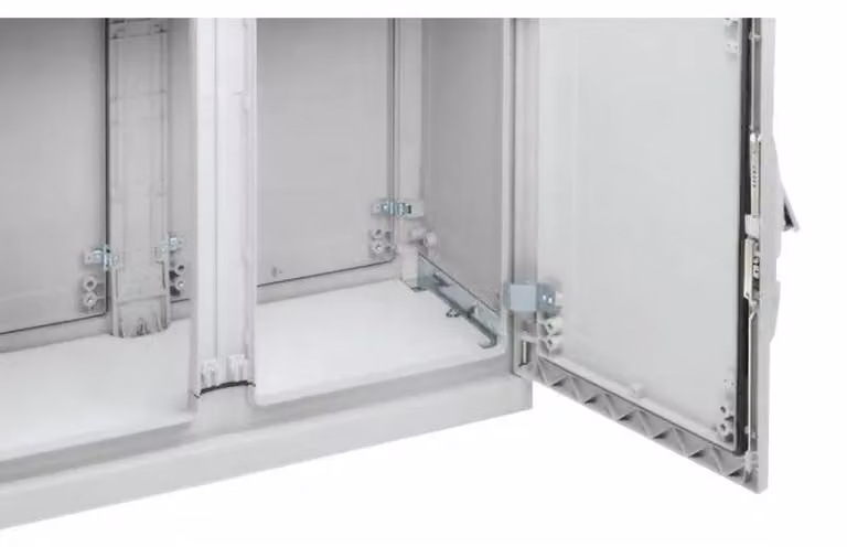 Schneider Electric 7035 Piastra passacavi 1250 x 320 NSYECPLAZ123G