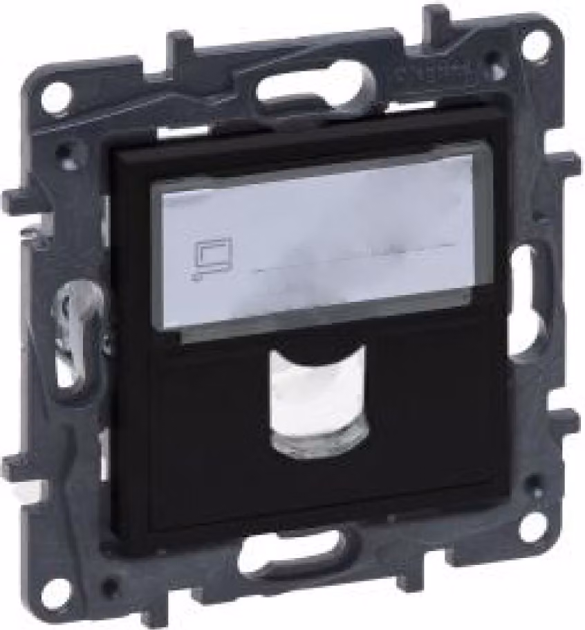 Adattatore Systimax nero Niloe Step