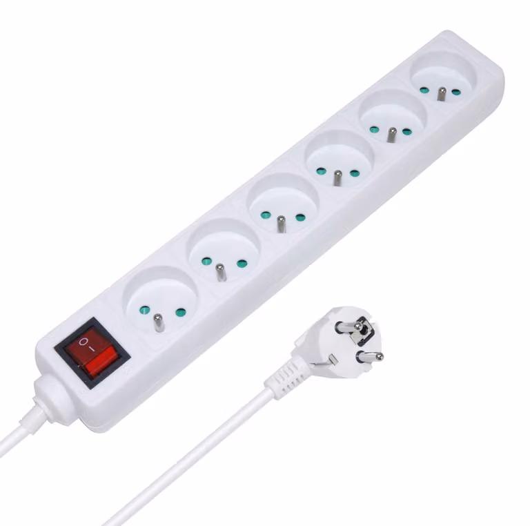 Ciabatta multipresa con interruttore, 6 prese, cavo da 1,50 metri, colore bianco