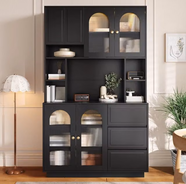 Credenza alta con LED controllabile da APP; ante in acrilico curvo; 106x30x175 cm; nero