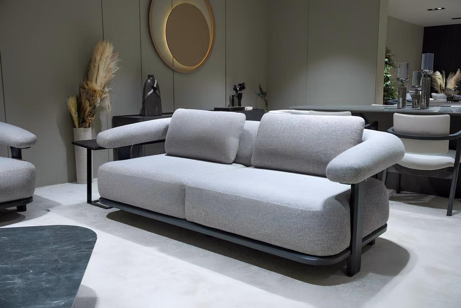 Graue Wohnzimmer Polstercouch Designer 3-Sitzer Edles Lounge-Sofa