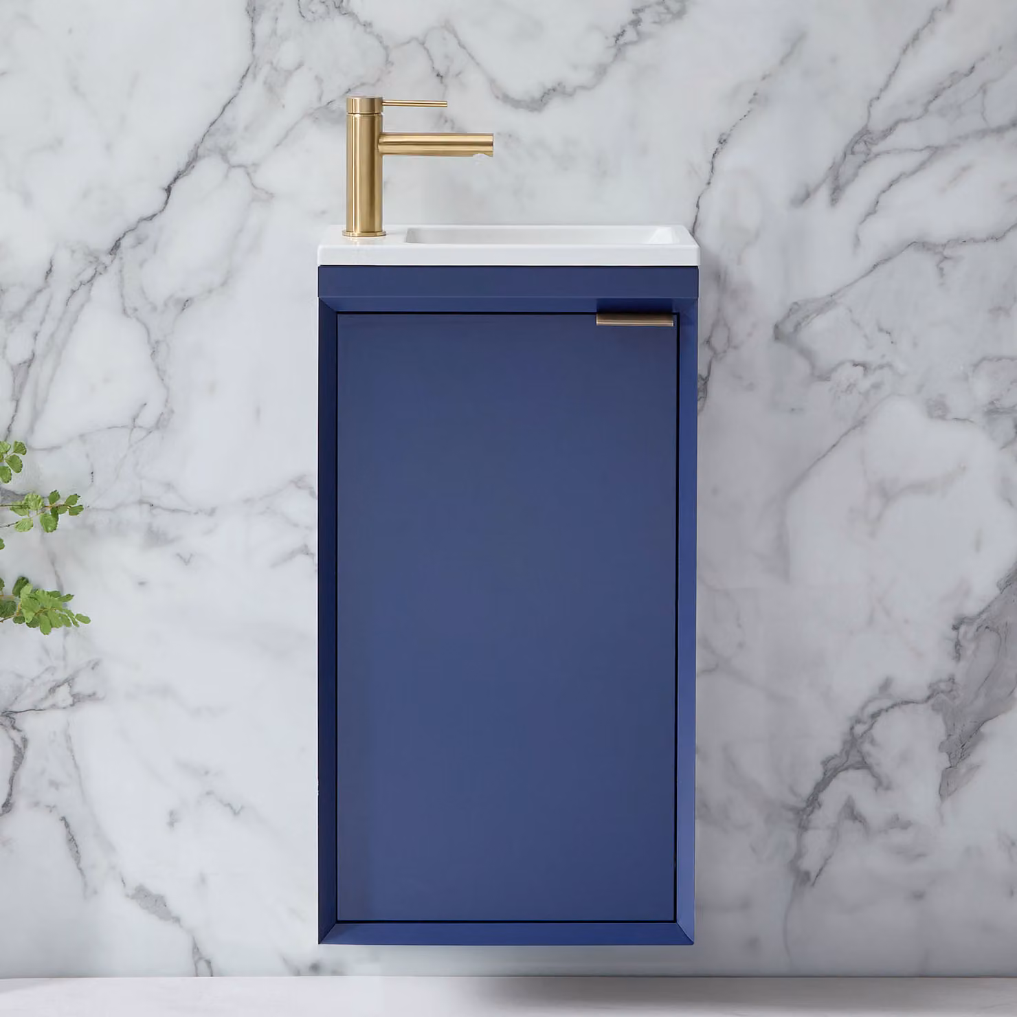Mobile Bagno Sospeso Blu Marino 400mm con Lavabo e Maniglia con Impugnatura a Dito in Oro Satinato - Edge