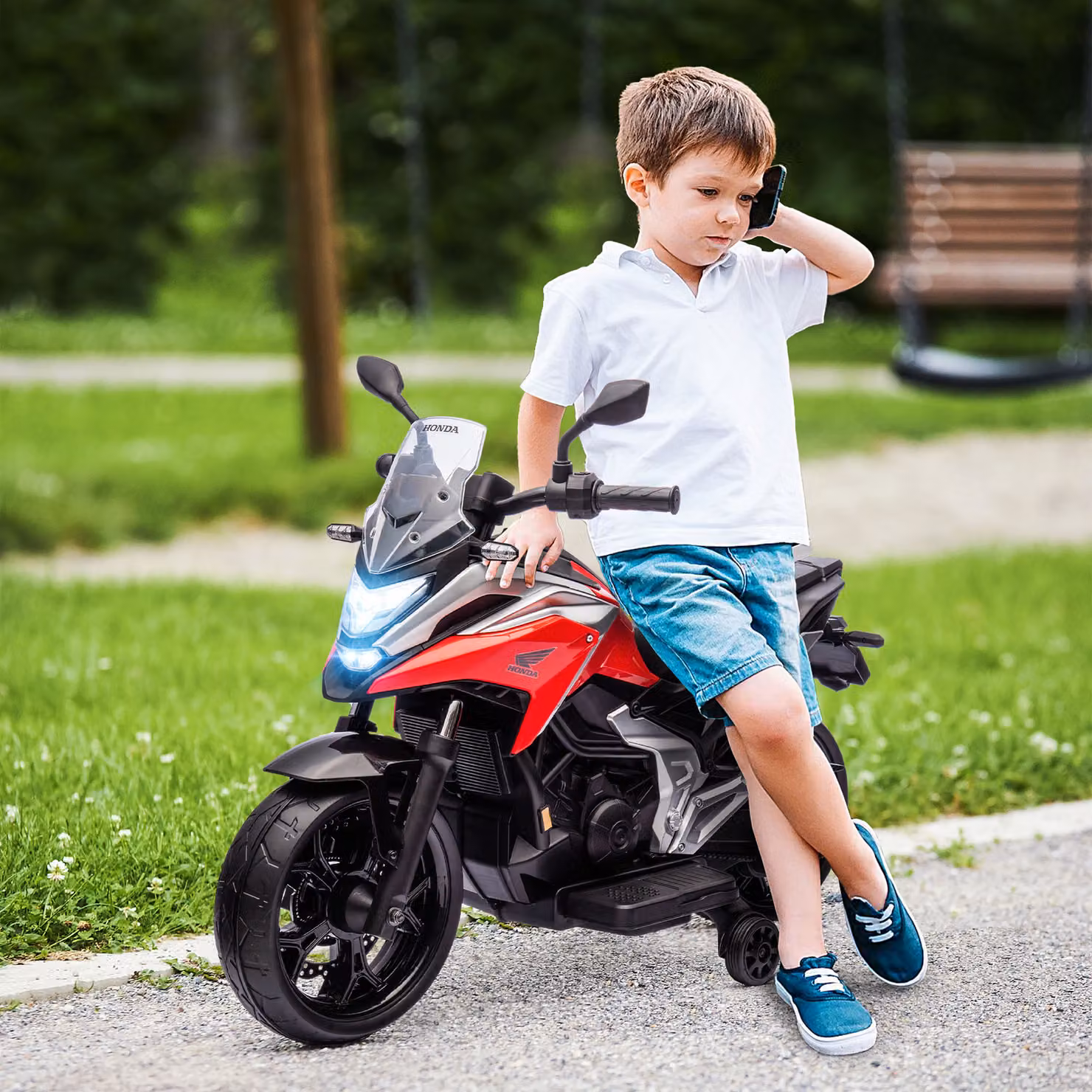 Moto Elettrica per Bambini AIYAPLAY Licenza Honda con Luci, Musica e Rotelle, Rosso, L/P/H: 107 x 46 x 75 cm – 2